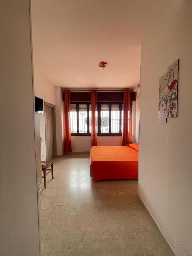 La Finestra Sul Mare B&B Crotone Buitenkant foto