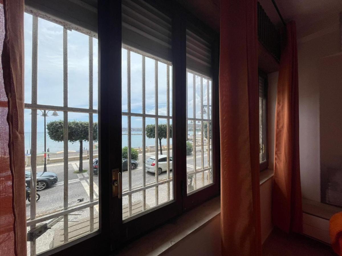 La Finestra Sul Mare B&B Crotone Buitenkant foto