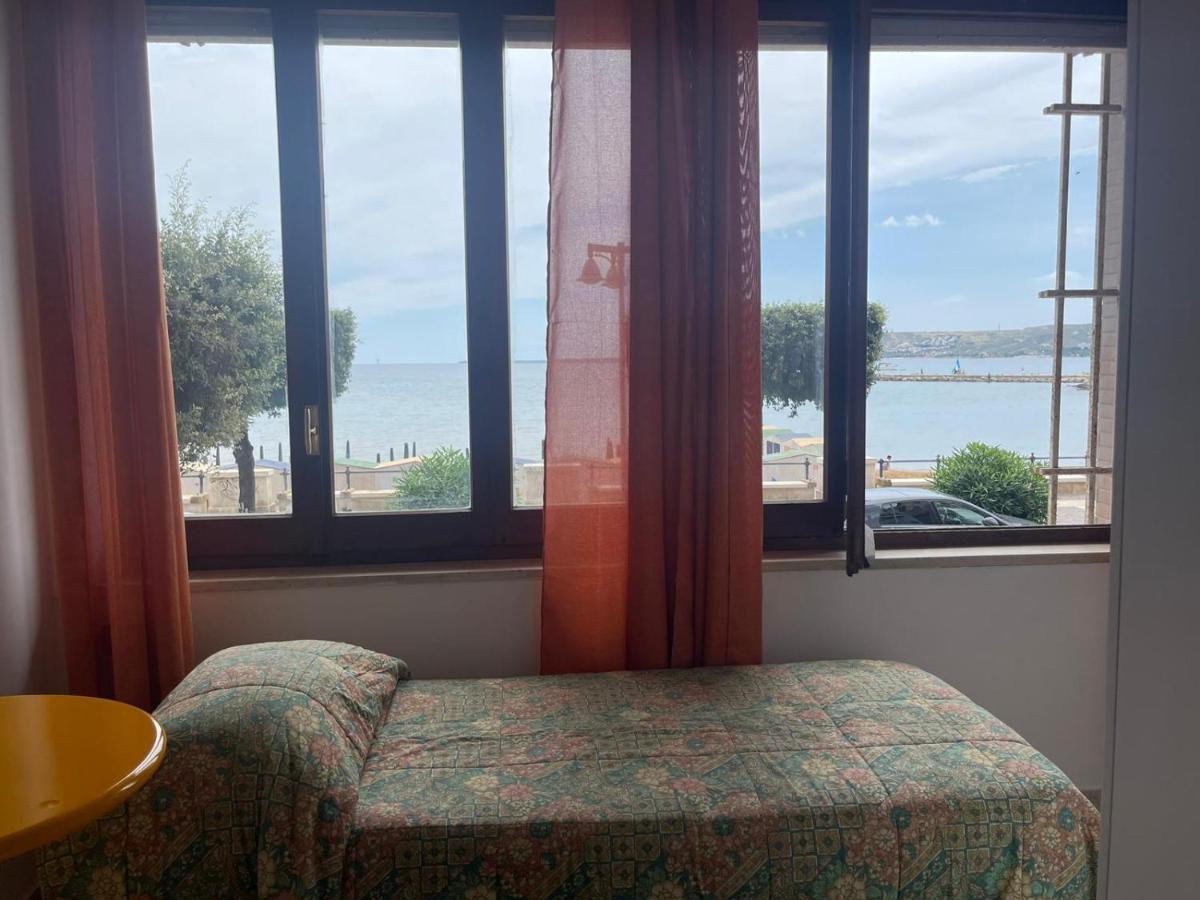 La Finestra Sul Mare B&B Crotone Buitenkant foto